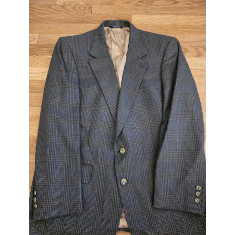 Burberry Houndstooth  Sport Coat 42